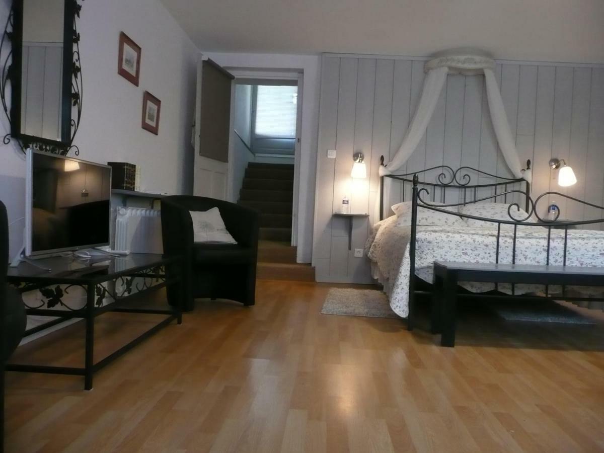 B&B Dinan La Priquetais Trévron 外观 照片
