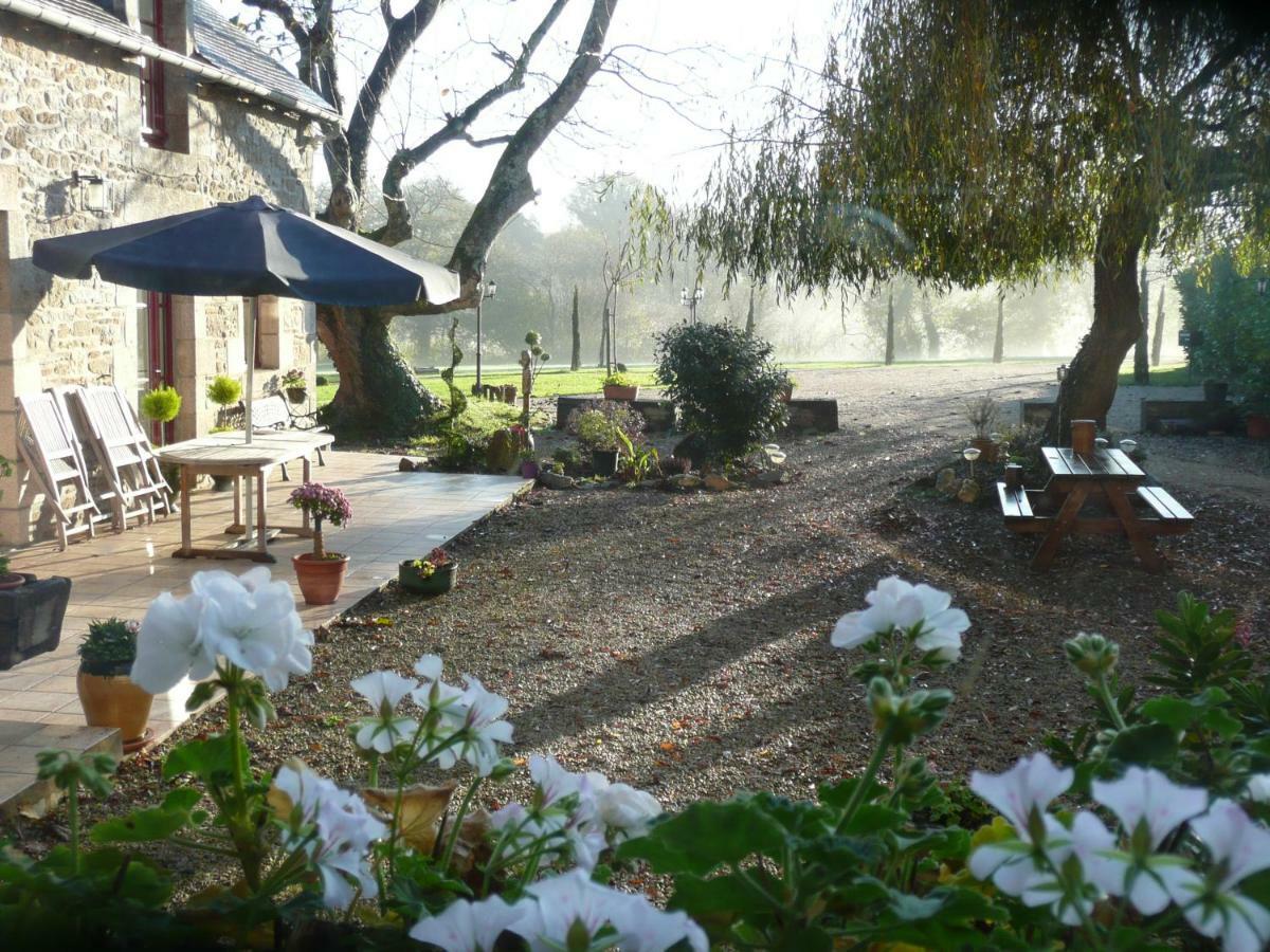 B&B Dinan La Priquetais Trévron 外观 照片