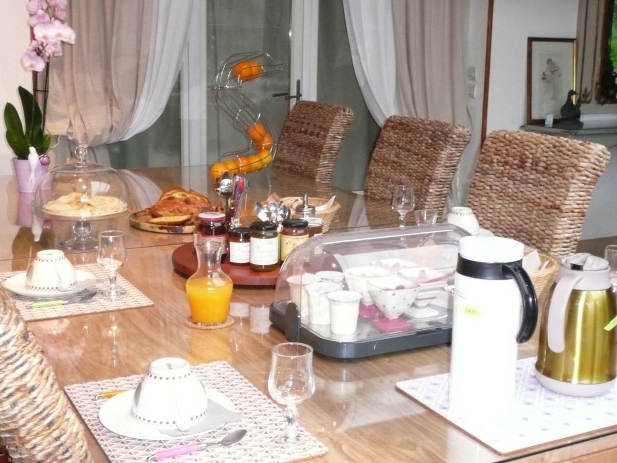 B&B Dinan La Priquetais Trévron 外观 照片